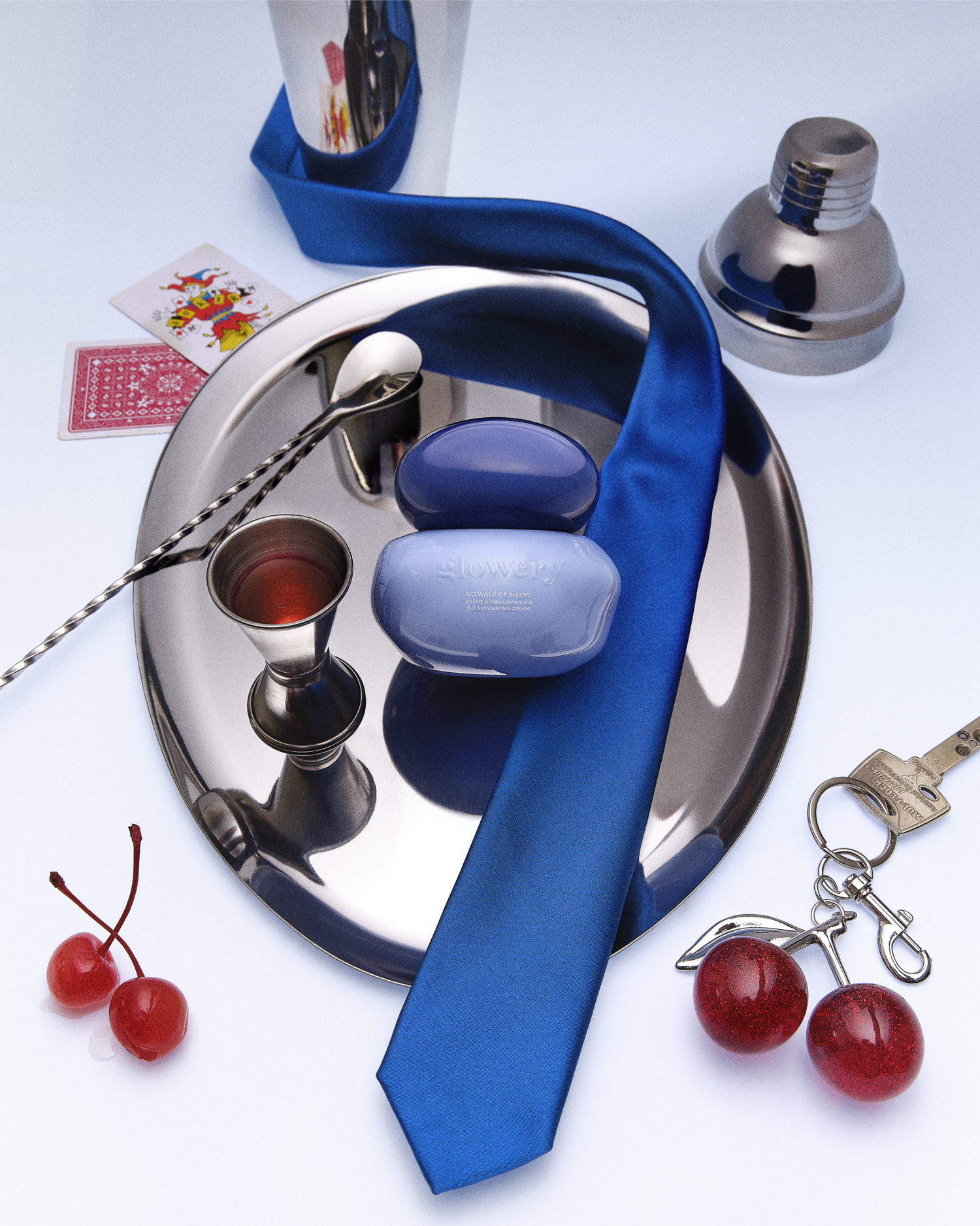GloweryBeautyStilllife034941_1_1.png